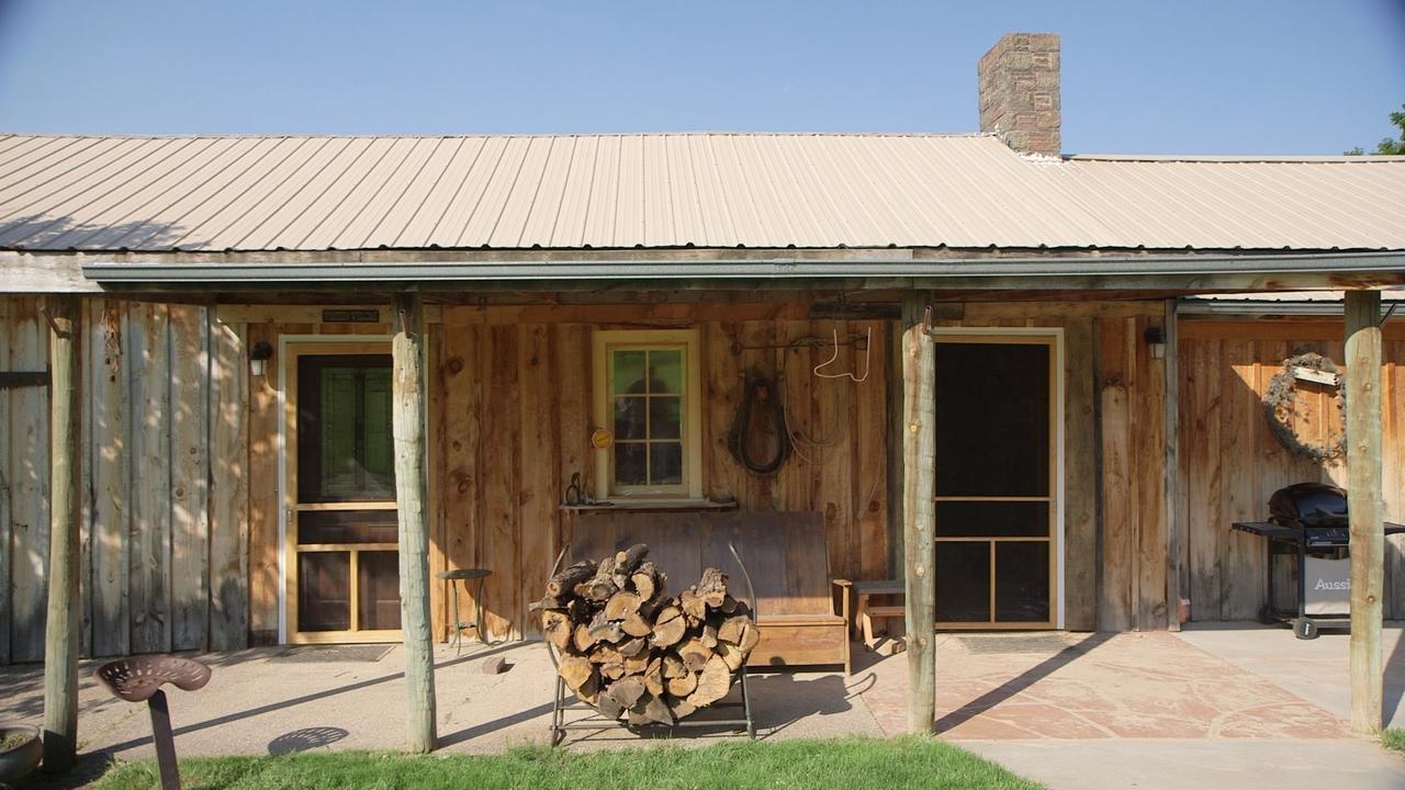 Ghost Canyon Getaway Hotel Hermosa Exterior photo